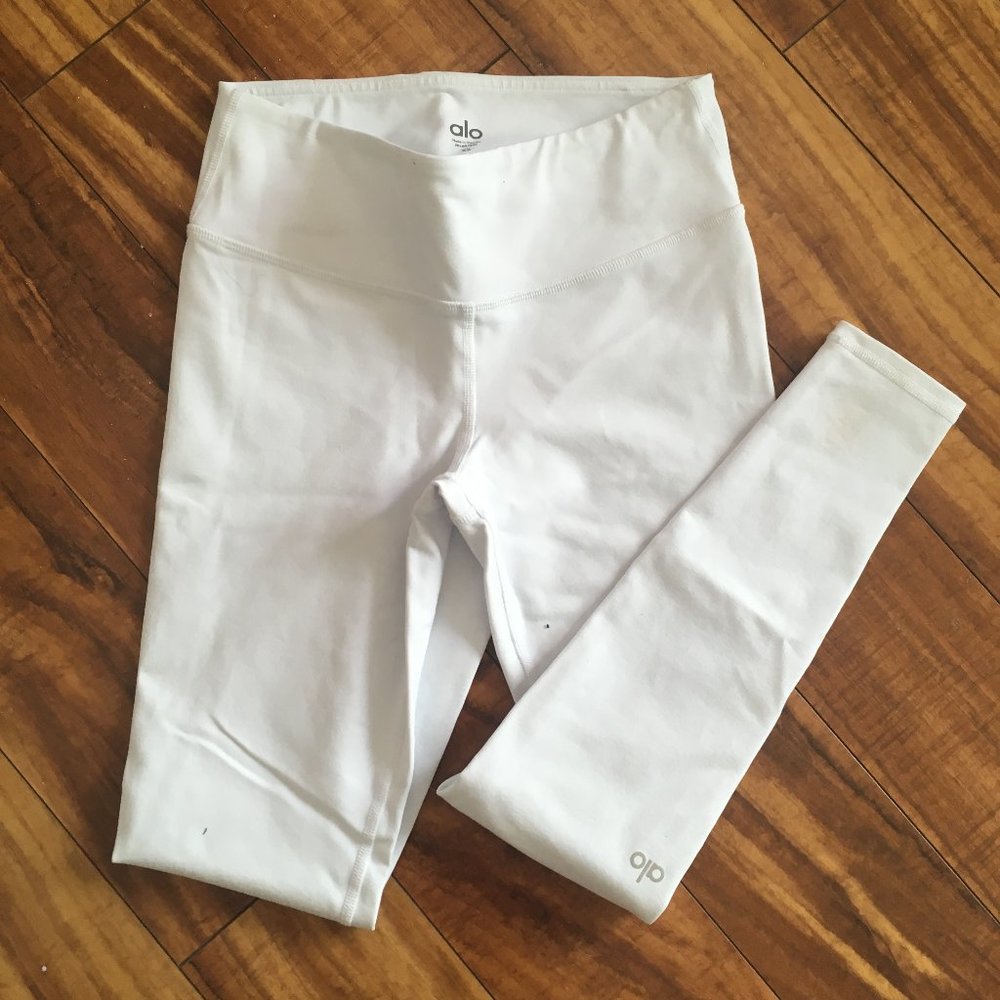 Alo white airbrushed leggings